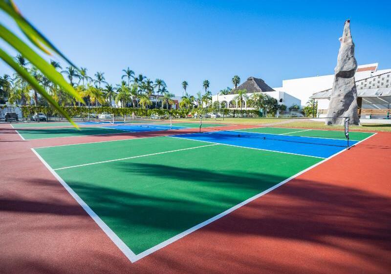 Отель Marival Emotions Resort & Suites Riviera Nayarit By Mercure