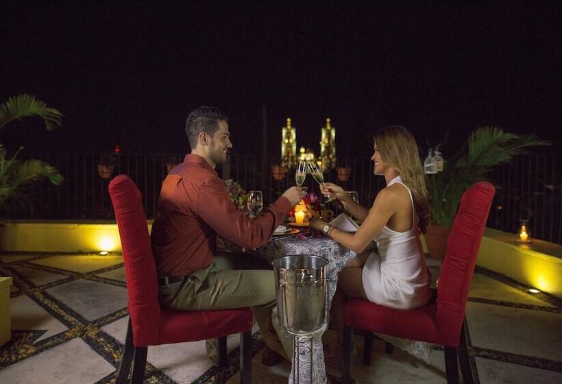 فندق Meson Del Marques