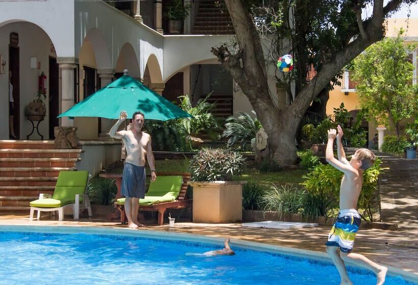 فندق Meson Del Marques