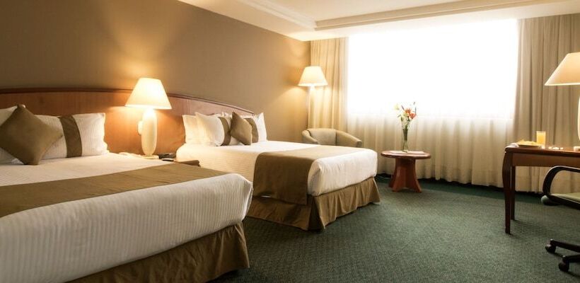 فندق Misión Toreo Centro De Convenciones