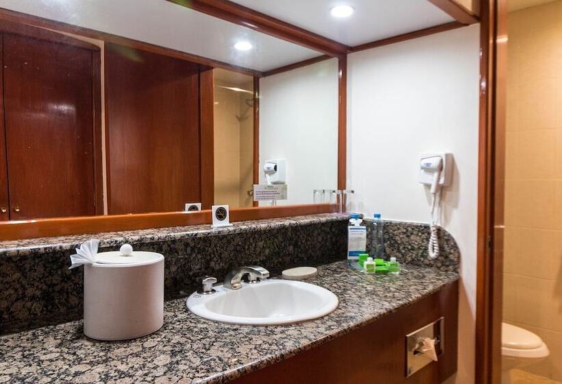 فندق Misión Toreo Centro De Convenciones