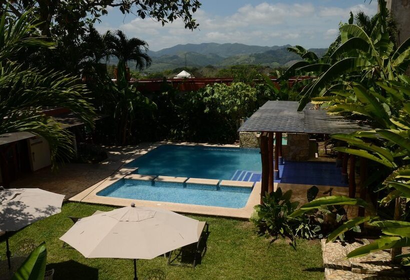 ホテル Palenque Premier