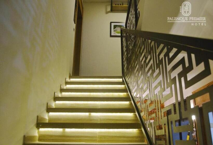ホテル Palenque Premier