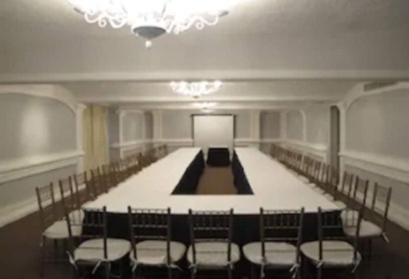 فندق Paraiso Express