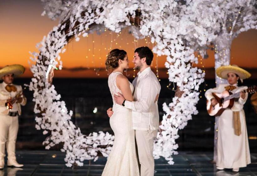 Playa Los Arcos Hotel Beach Resort & Spa