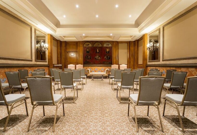 בית מלון כפרי Quinta Real Monterrey