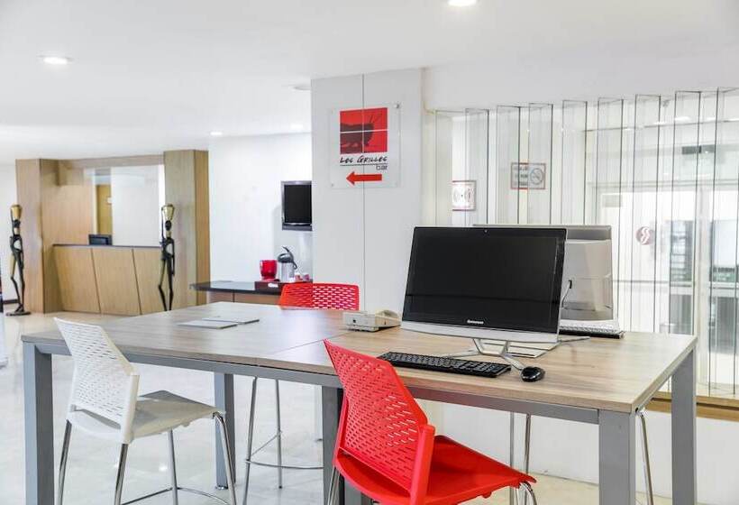 酒店 Ramada Hola Culiacan