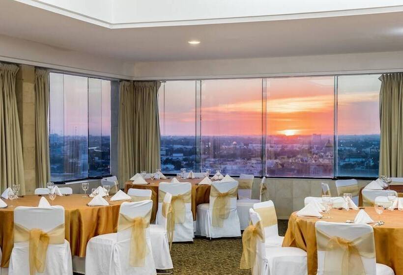 酒店 Ramada Hola Culiacan