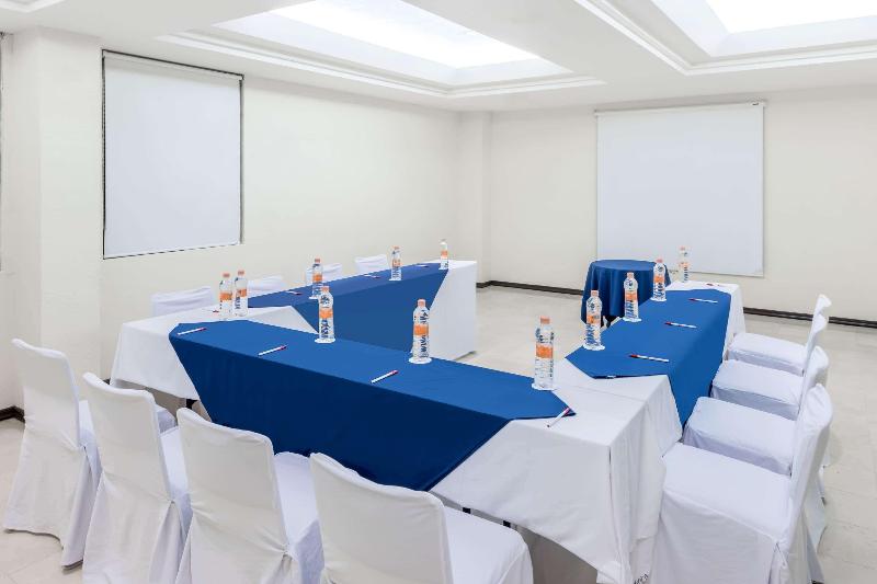 酒店 Ramada Hola Culiacan