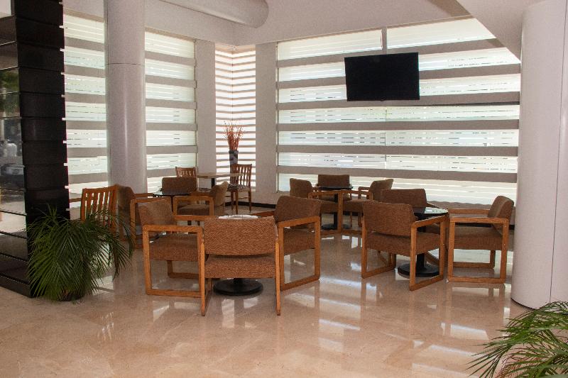 酒店 Ramada Hola Culiacan