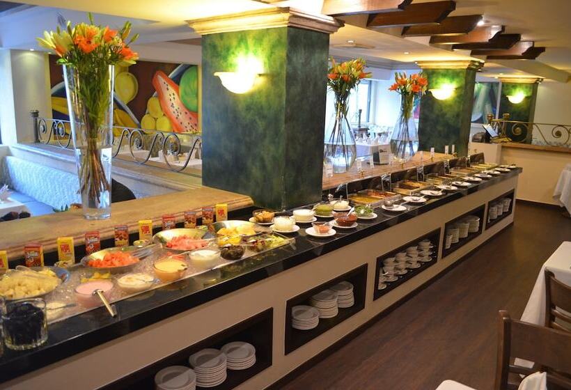 בית מלון כפרי San Marcos Grand