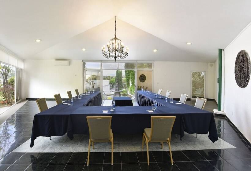 酒店 Villa Bejar Cuernavaca