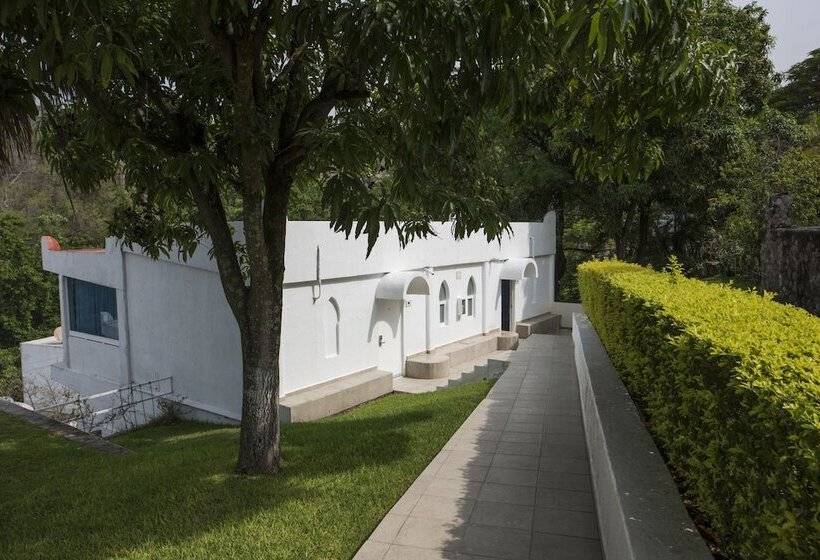 ホテル Villa Bejar Tequesquitengo