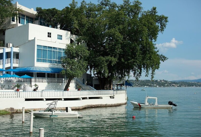 ホテル Villa Bejar Tequesquitengo