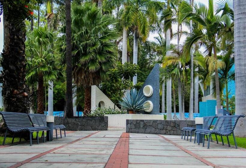 酒店 Parque Acuático La Caldera