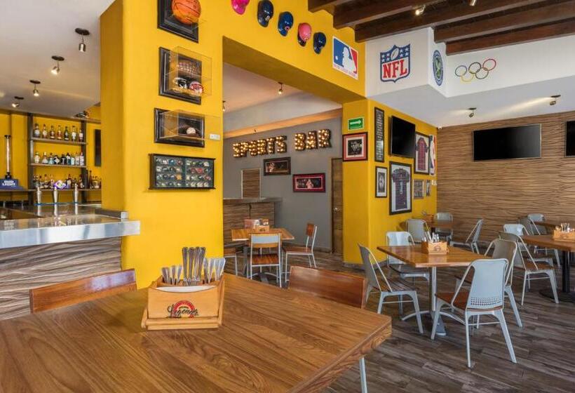 Marina Fiesta Resort & Spa, A La Carte All Inclusive Optional