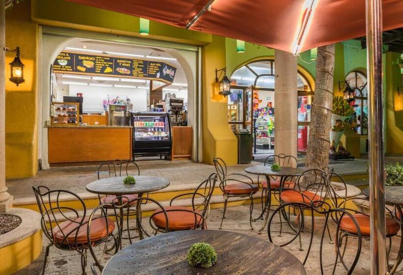 Marina Fiesta Resort & Spa, A La Carte All Inclusive Optional