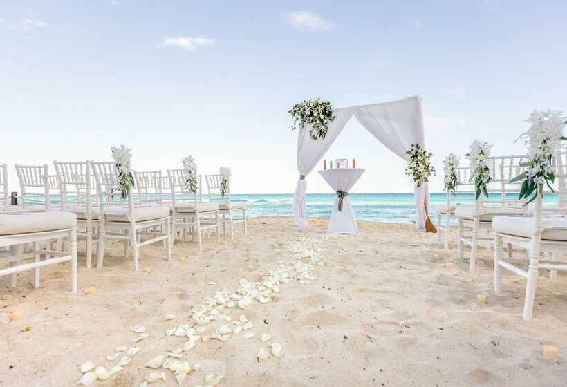 Курорт Hilton Cancun Mar Caribe