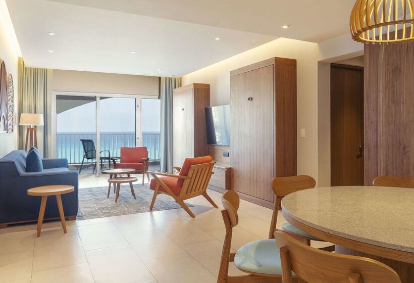 Курорт Hilton Cancun Mar Caribe