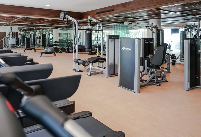 Курорт Hilton Cancun Mar Caribe