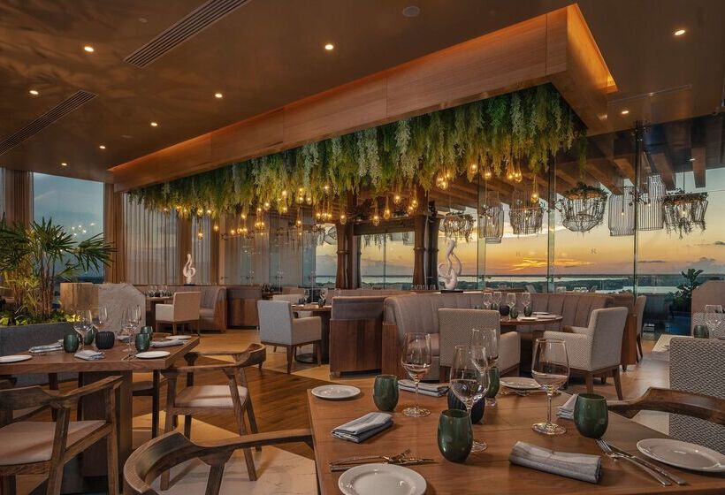 Курорт Hilton Cancun Mar Caribe