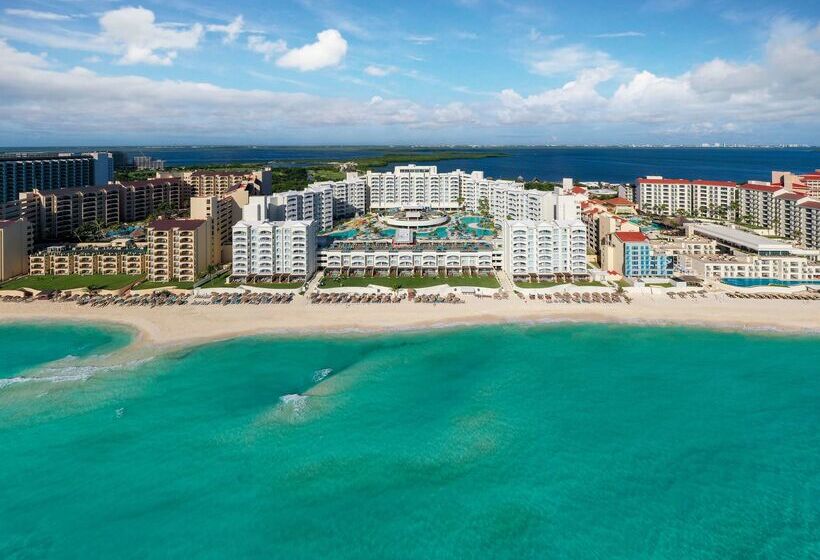 Курорт Hilton Cancun Mar Caribe
