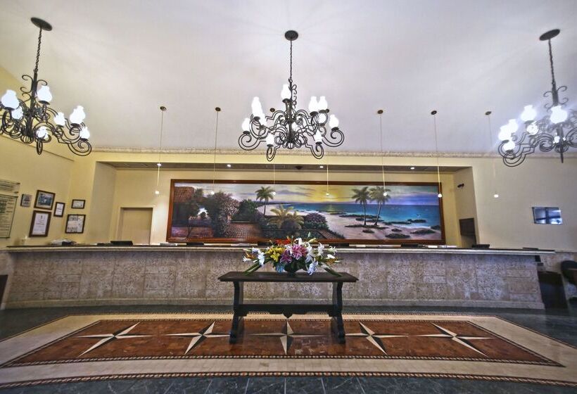 Курорт Hilton Cancun Mar Caribe