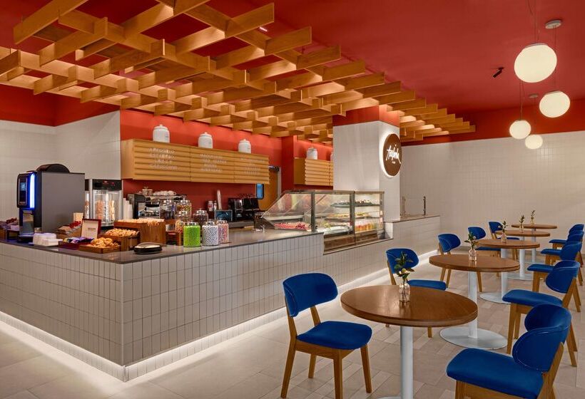 Курорт Hilton Cancun Mar Caribe