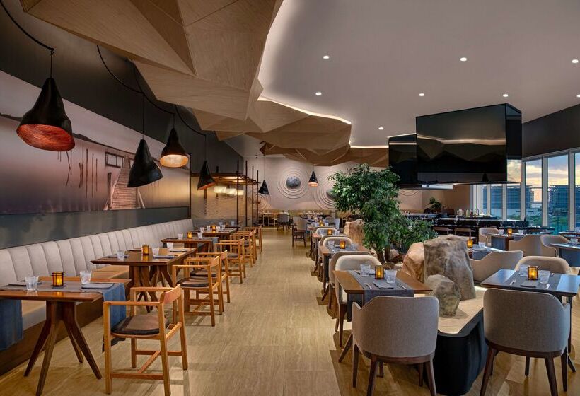 Курорт Hilton Cancun Mar Caribe