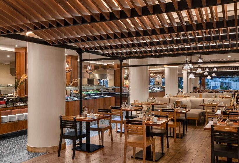 Курорт Hilton Cancun Mar Caribe