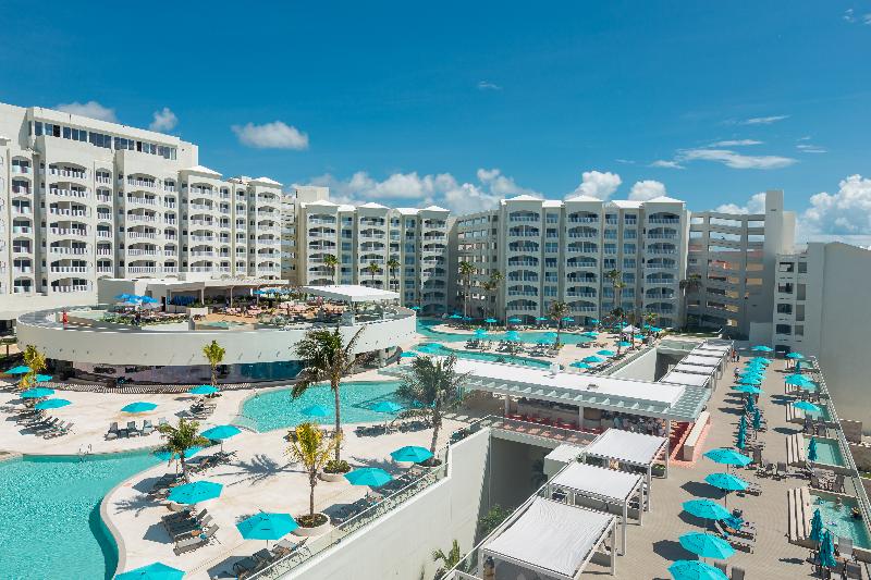 Курорт Hilton Cancun Mar Caribe