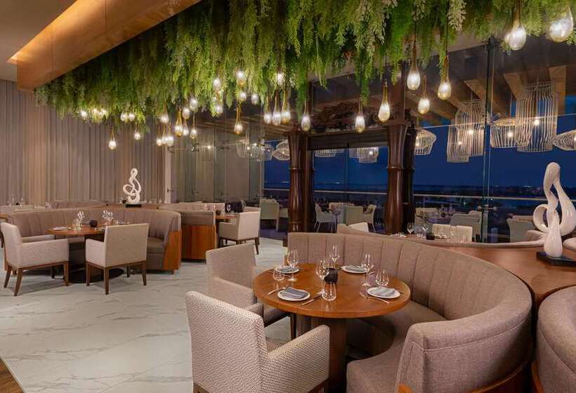 Курорт Hilton Cancun Mar Caribe