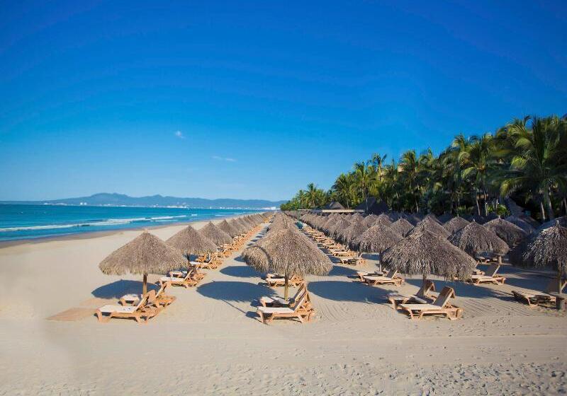 אתר נופש Paradise Village