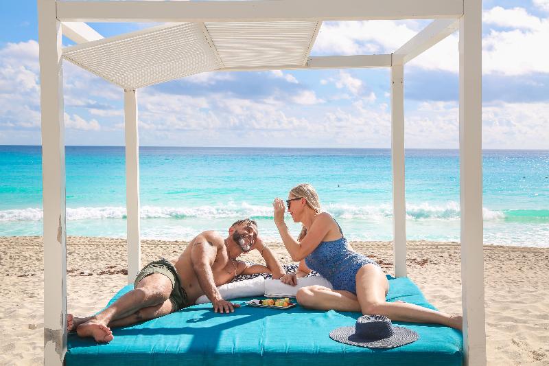 Курорт Sandos Cancun All Inclusive