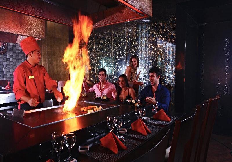 Курорт Sandos Cancun All Inclusive