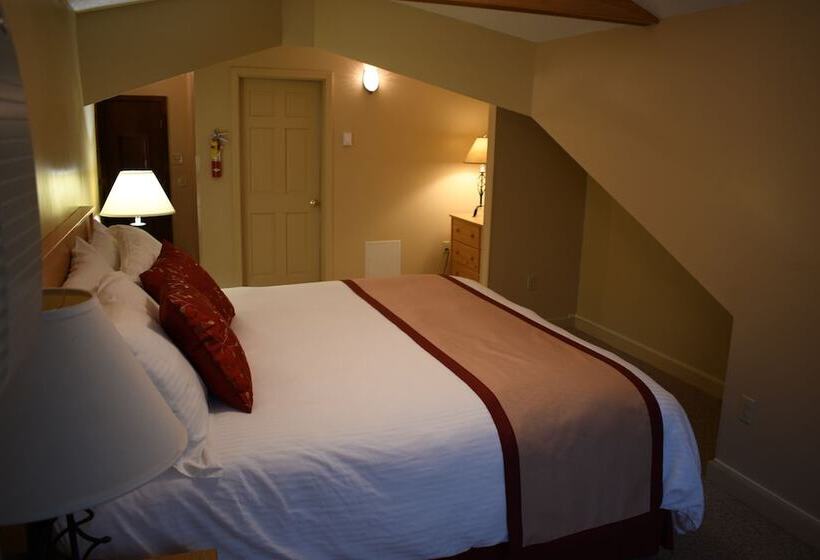 Attitash Mountain Village