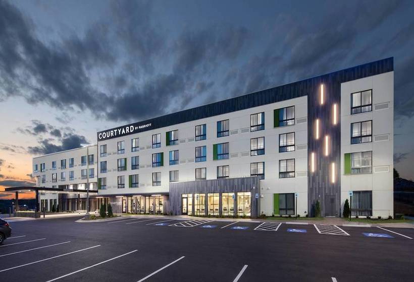Courtyard By Marriott Russellville