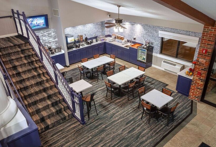 فندق Americinn By Wyndham Peoria