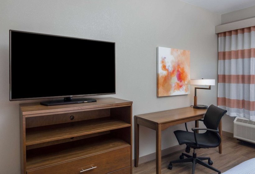 فندق La Quinta Inn & Suites By Wyndham Perry