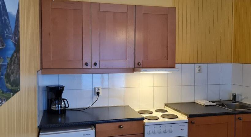 הוסטל Lærdal Ferie  Og Fritidspark