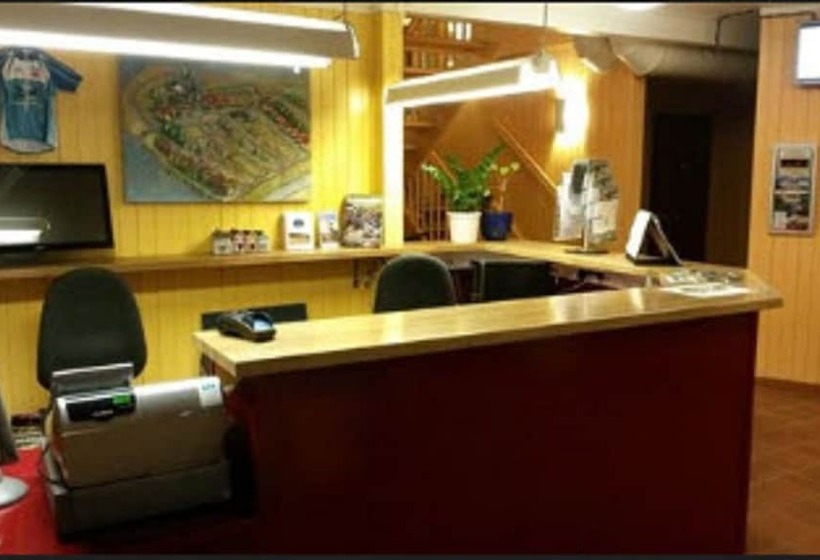 הוסטל Lærdal Ferie  Og Fritidspark