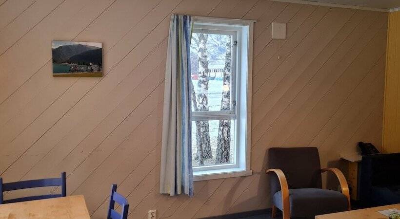 הוסטל Lærdal Ferie  Og Fritidspark