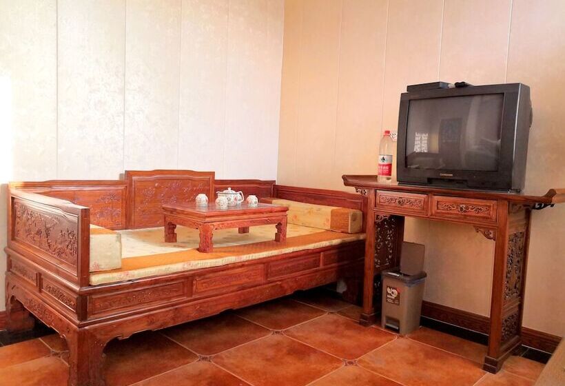 Общежитие Pingyao Xinlongkui Inn