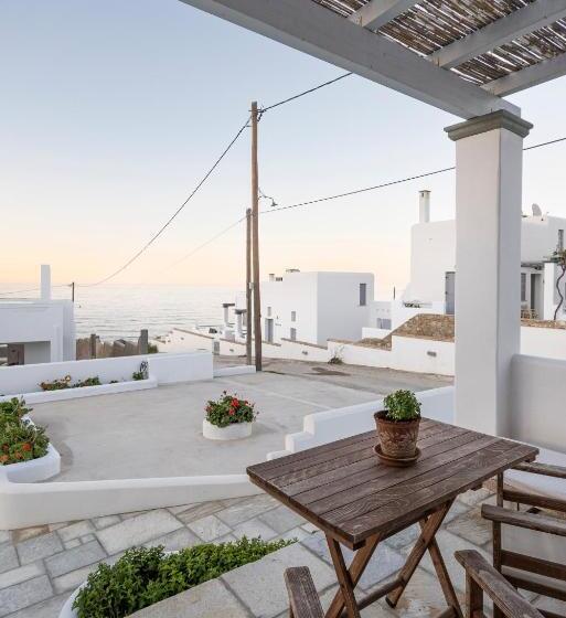 Almyra Guesthouses