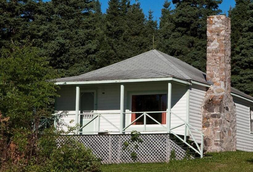 Au Pic De L Aurore Motel Chalets