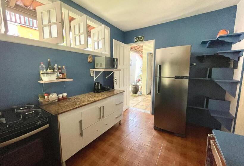 Bada Hostel & Kite School