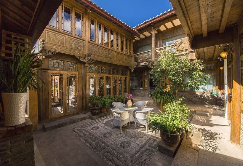 Bed and Breakfast Hua Zhu Fansu Yunju Homestay