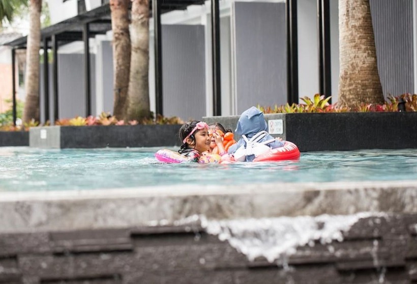 Chaweng Villawee Hotel   Sha Plus