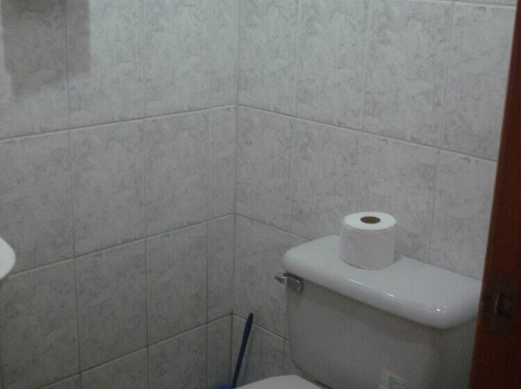 Hostal Hippilandia   Hostel