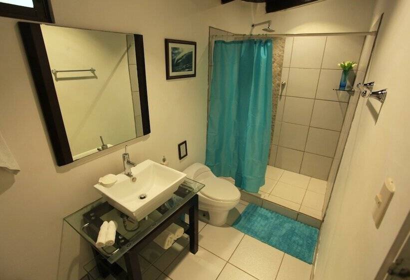 Отель Banana Beach